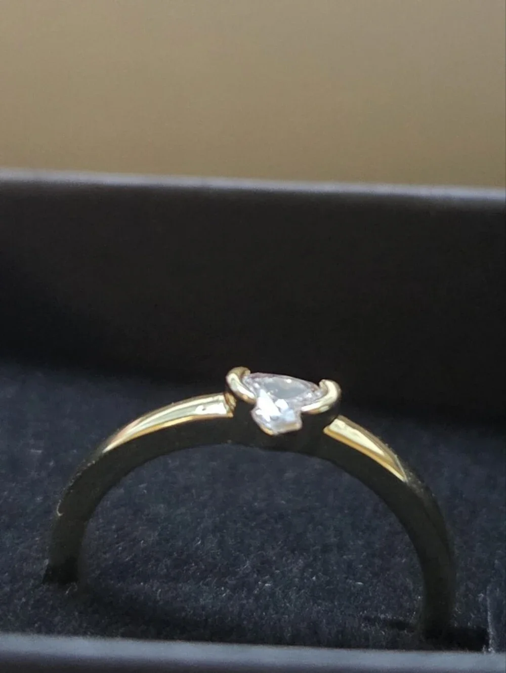 Gold Tone Heart Solitaire Ring with Tension Set CZ Size 6 NIB